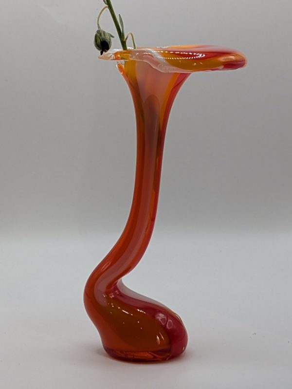 Stunning goose neck vase