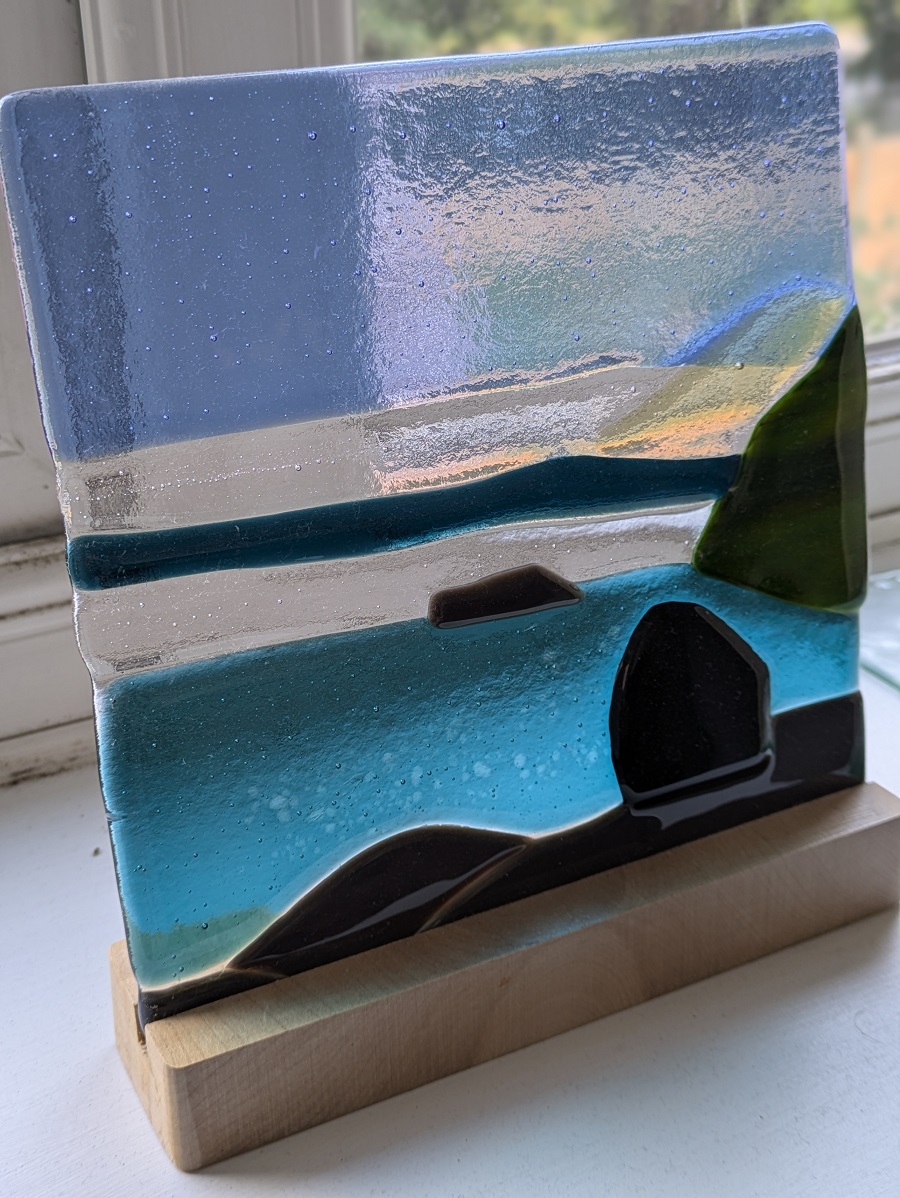 Create beautiful glass landscape art