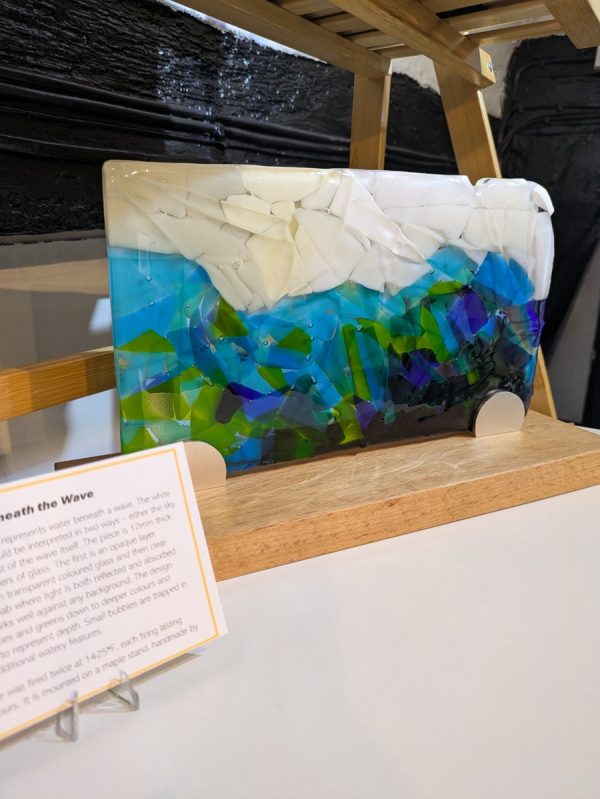 NEW! Beneath the Wave: calm & dreamy glass art 26cm x 15cm - Image 6