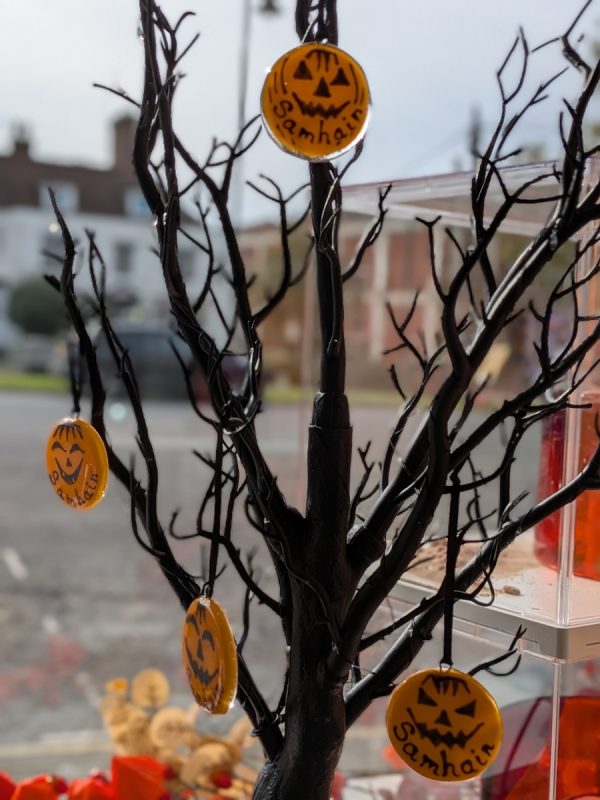 Fun and spooky Samhain Halloween glass pumpkins. - Image 3