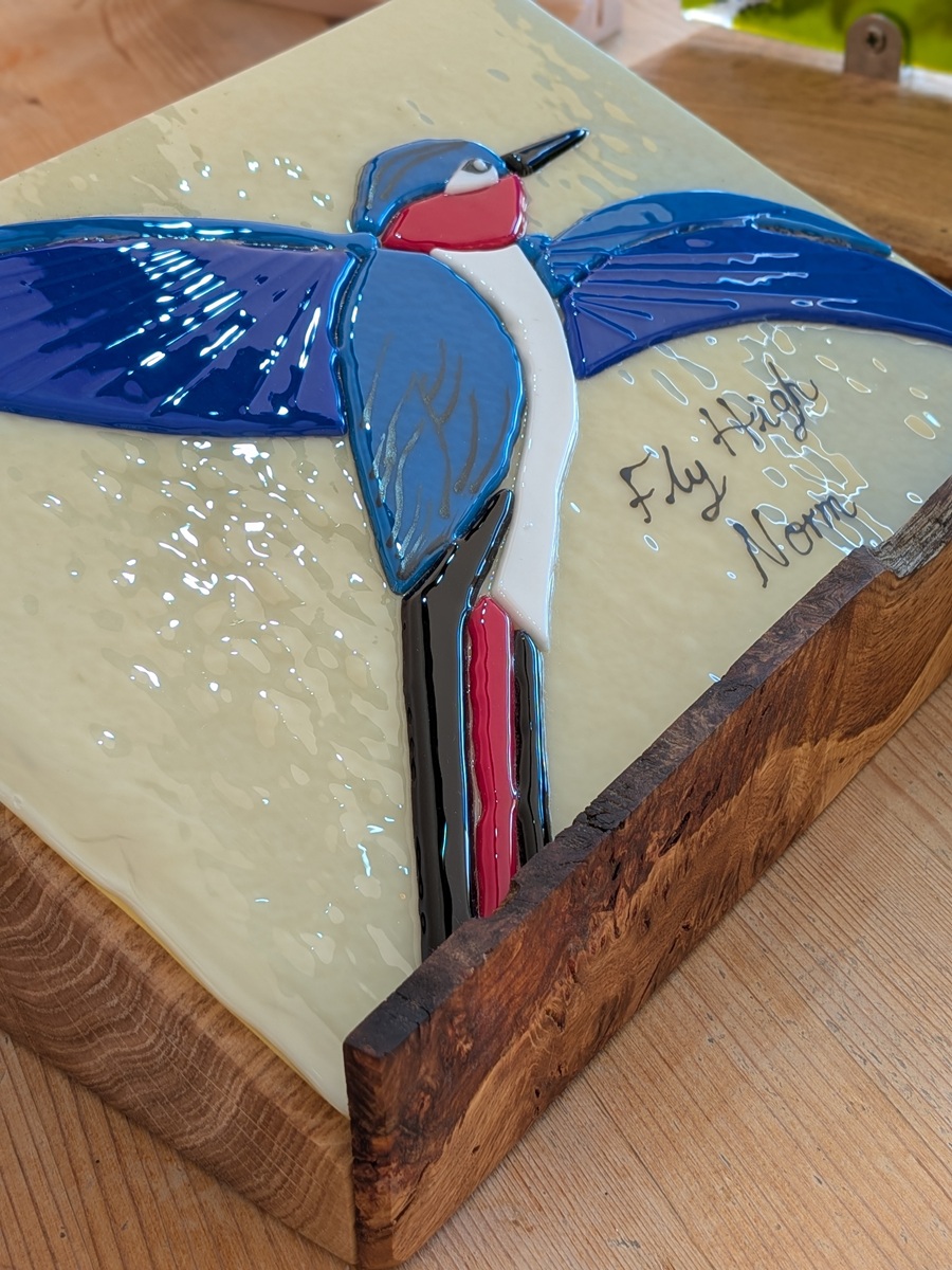 Mara Amore glass memorial