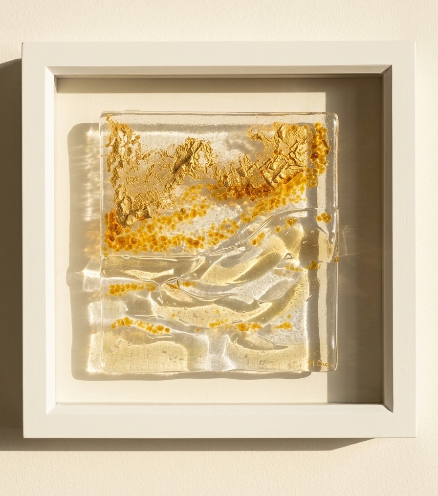 'Irish Gold' Glass Art 24cm x 24cm